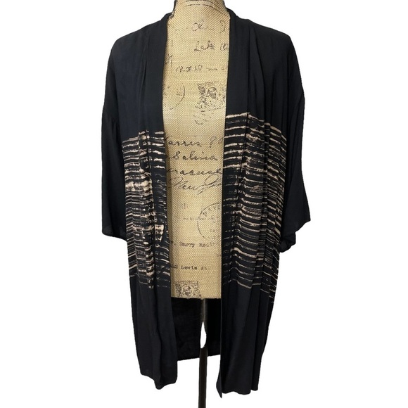 T Party Boutique Boho Hippie Oversized Kimono Black with Tan Variegated Stripes - Picture 2 of 9